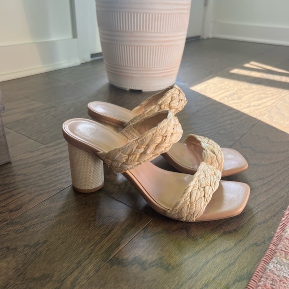 Resort Rattan Heels - Picture 4 of 4